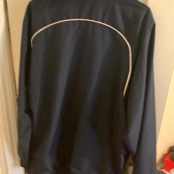 Nike Windbreaker - Picture 4 of 4